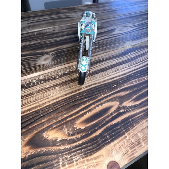 Native American Turquoise Feather Dreamcatcher Motorcycle Resin Figurine Decor - Picture 2 of 10